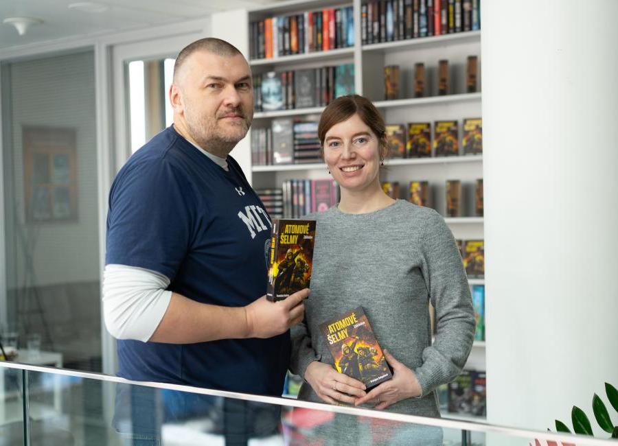 Atomové šelmy: Aréna – postapo podle Kotlety a Sněgoňové