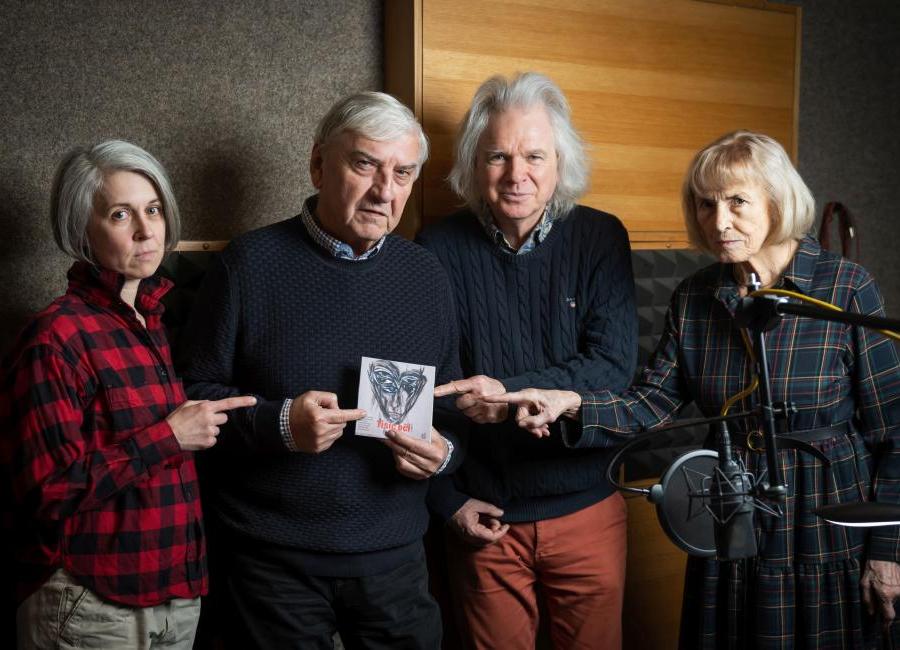 Miroslav Donutil čte Tisíc očí a říká: Byla to výzva!