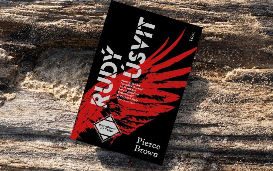 Revoluce v barvách kast: Proč je Rudý úsvit víc než jen young adult sci-fi